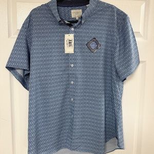 Construct short sleeve button down